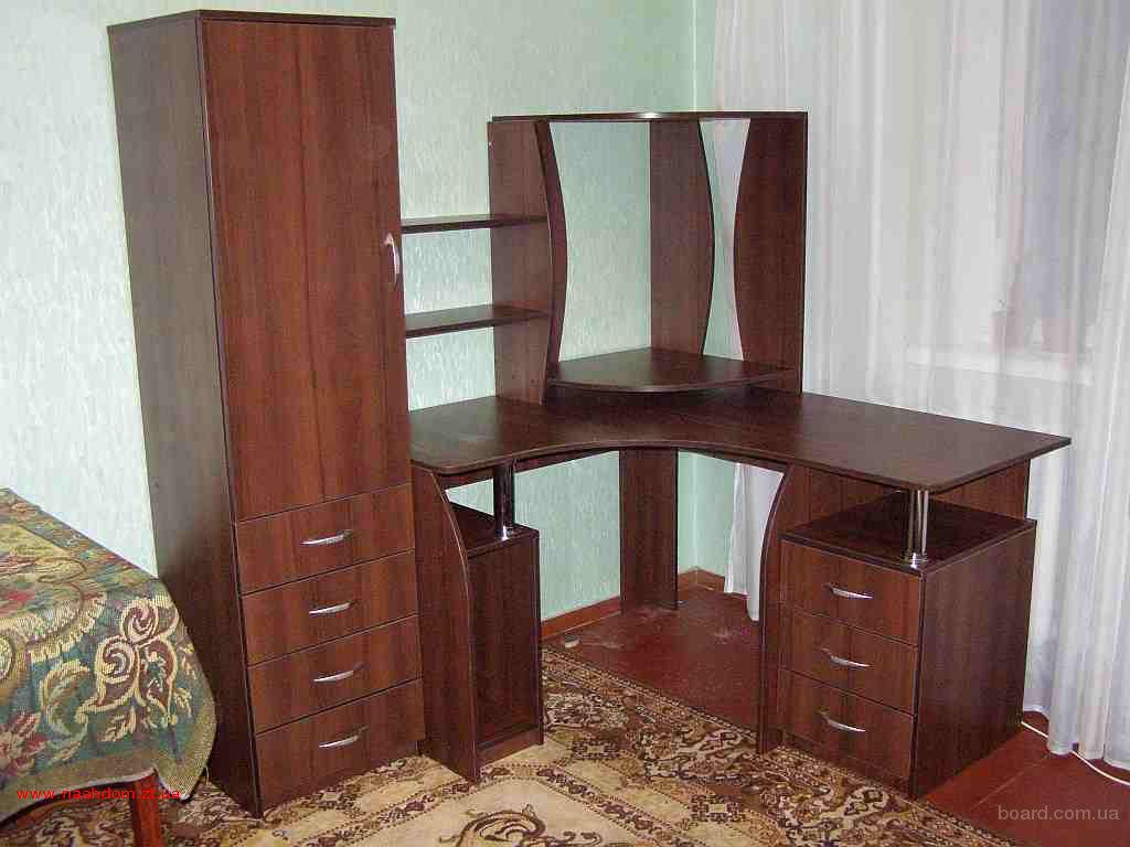 Компьютерный стол, распашной шкаф, комод, без посредников. ж.