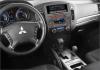 ПРОДАМ Мультимедийный центр Phantom DVM-1400D HDi для Mitsubishi Pajero Wagon