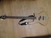 Продаю бас гитару WASHBURN