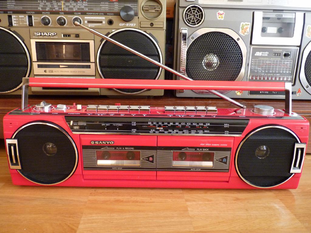 Супер-винтажная мини магнитола SANYO M W700L - продам. Ціна 490 купити ...
